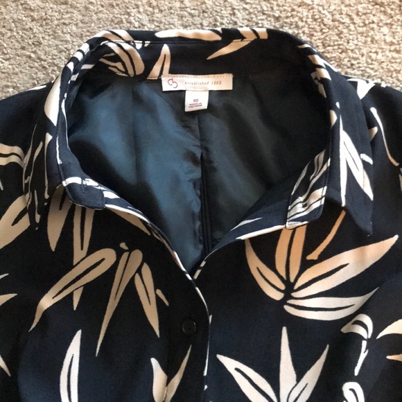 Collared Button Up Dress - Picture 2 of 8